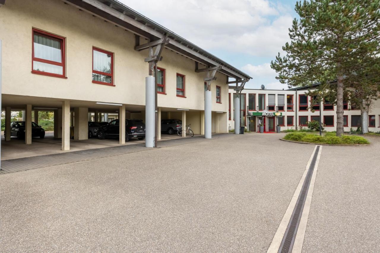 Hotel Baden-Baden Exterior photo